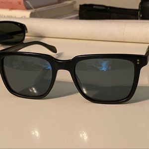 Mens/Unisex Oliver Peoples Sunglasses